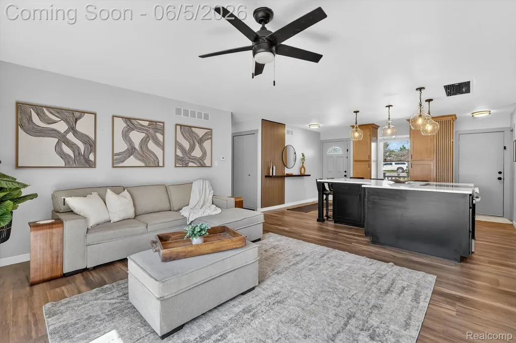 14232 North Road Fenton Charter Township MI 48430