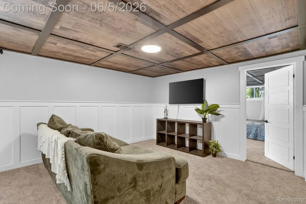14232 North Road Fenton Charter Township MI 48430