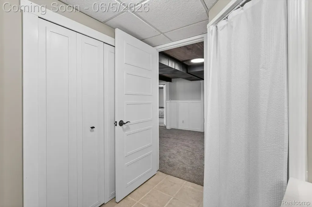 14232 North Road Fenton Charter Township MI 48430