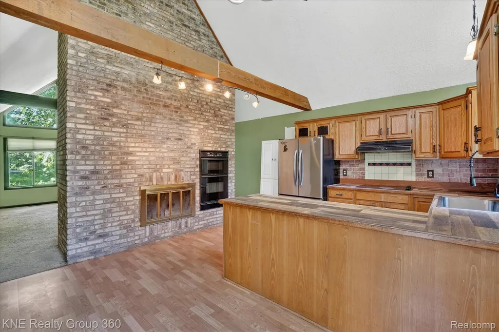 751 Maury Place Genoa Township MI 48843