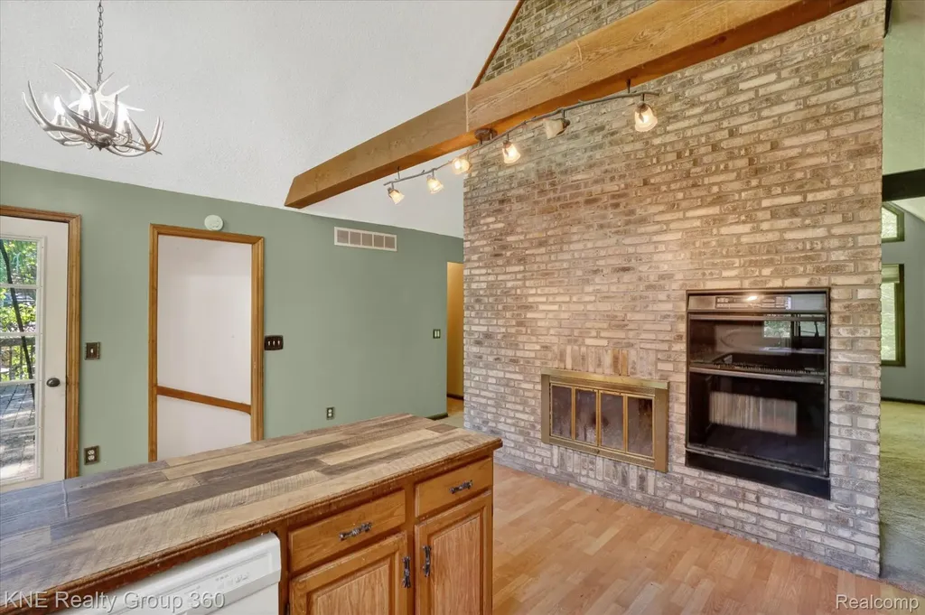 751 Maury Place Genoa Township MI 48843