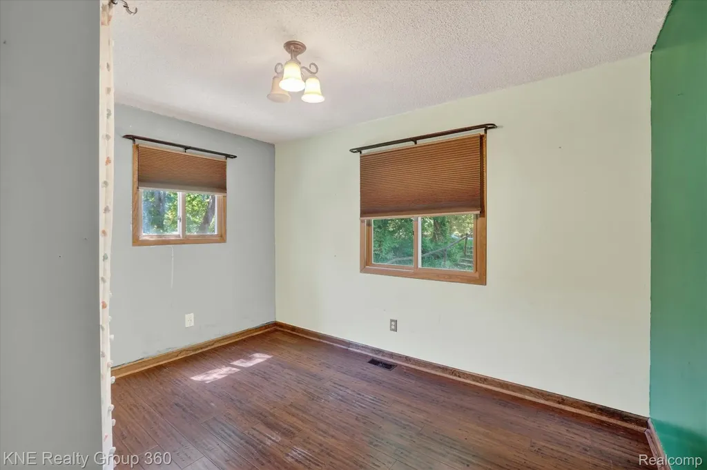 751 Maury Place Genoa Township MI 48843