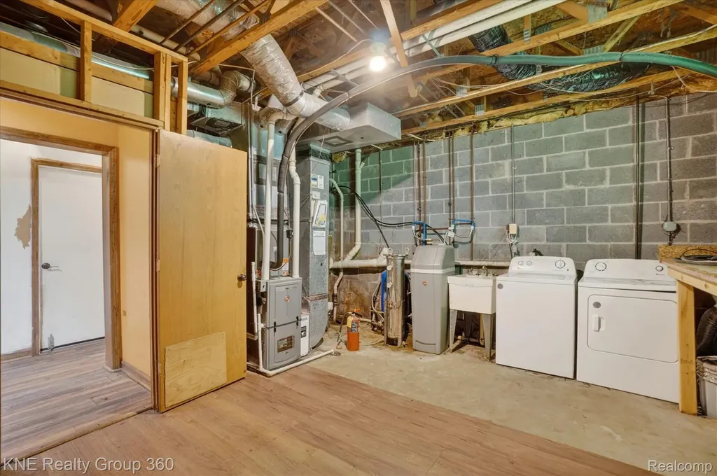 751 Maury Place Genoa Township MI 48843