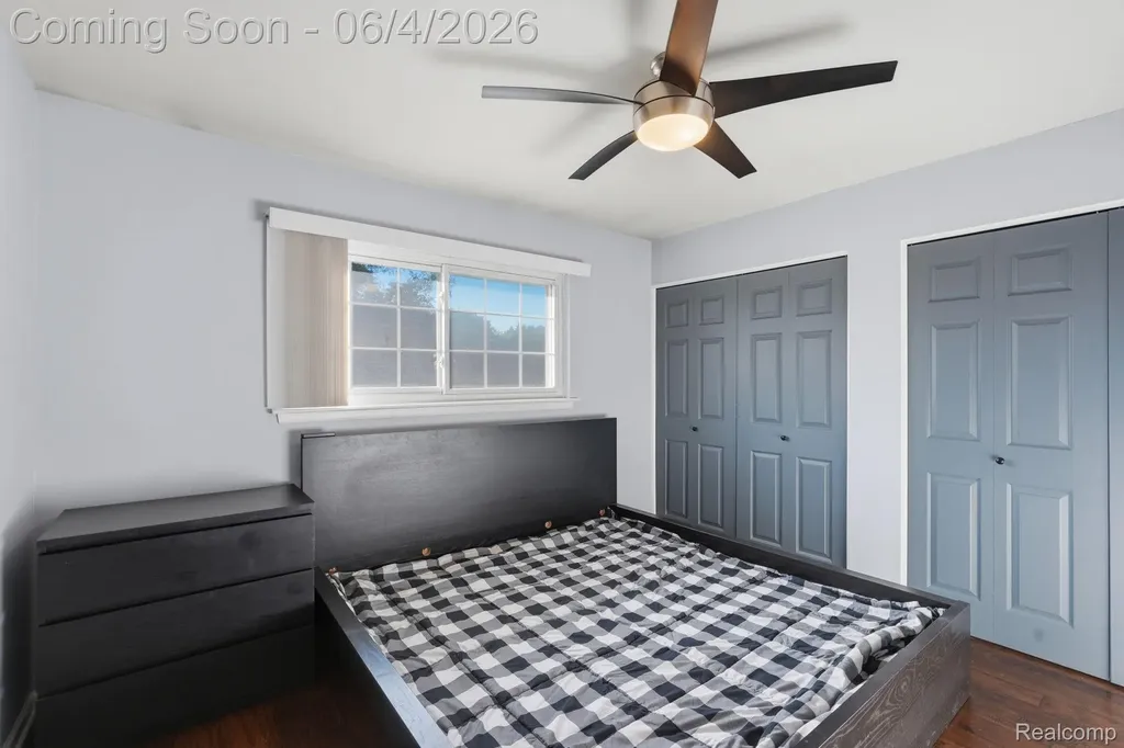 28531 Sunnydale Street Livonia City MI 48154