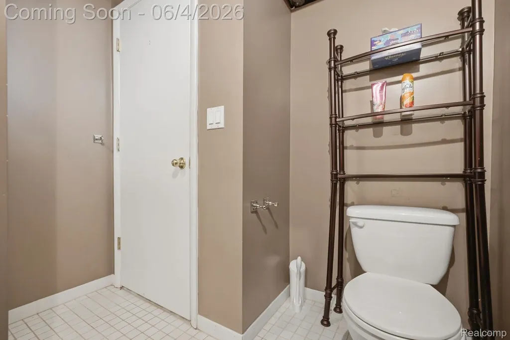 28531 Sunnydale Street Livonia City MI 48154
