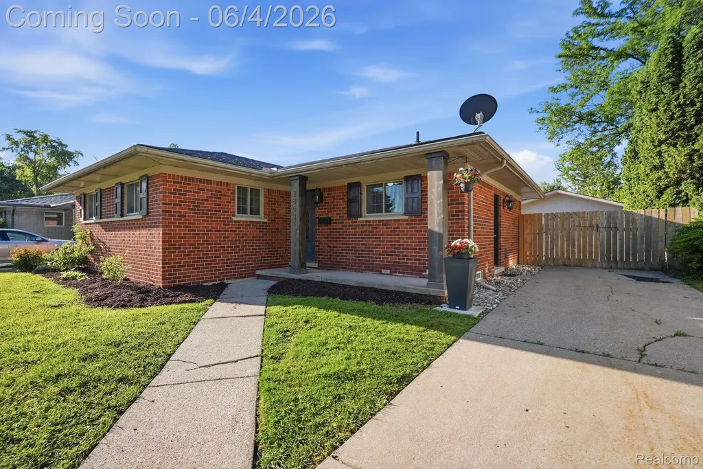 28531 Sunnydale Street Livonia City MI 48154