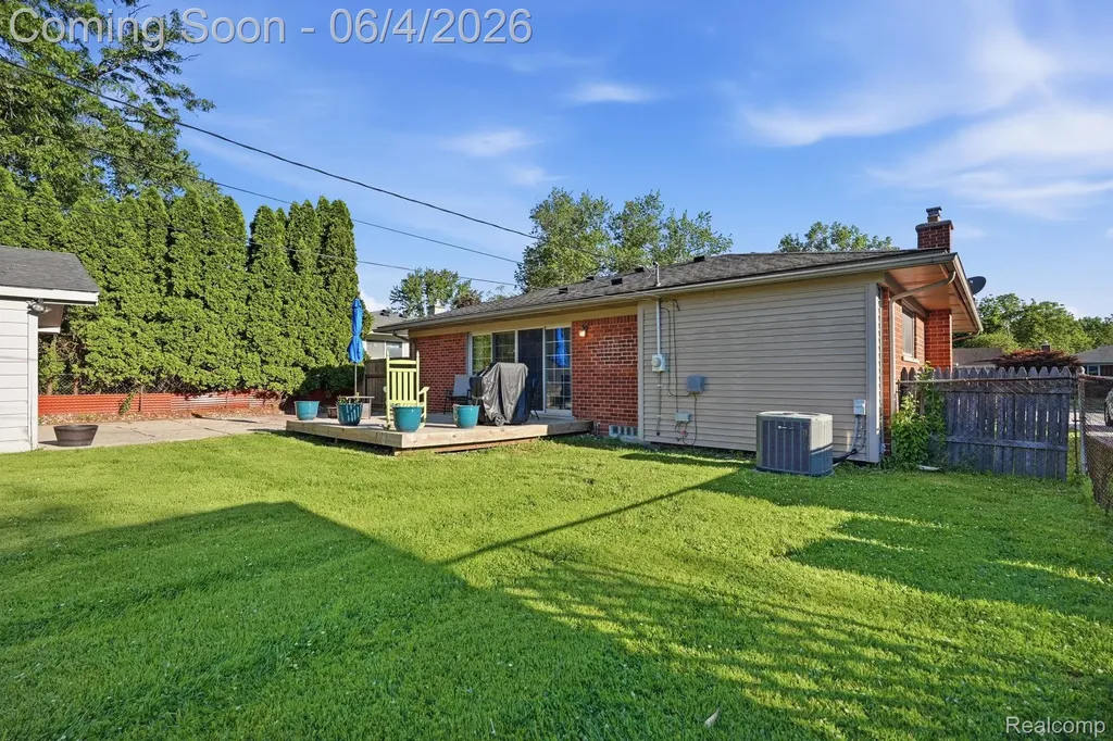 28531 Sunnydale Street Livonia City MI 48154