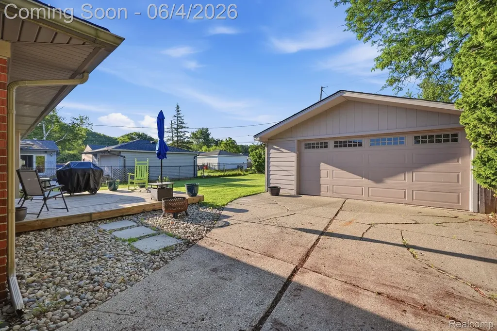28531 Sunnydale Street Livonia City MI 48154