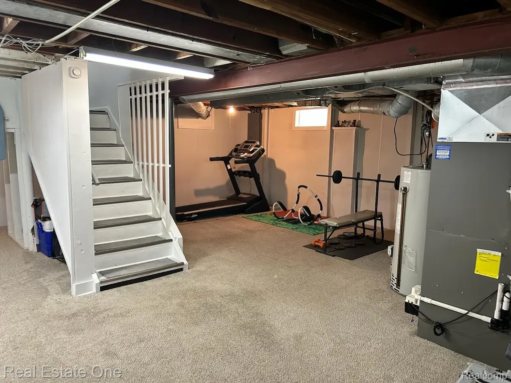 2075 Deering Street Garden City City MI 48135