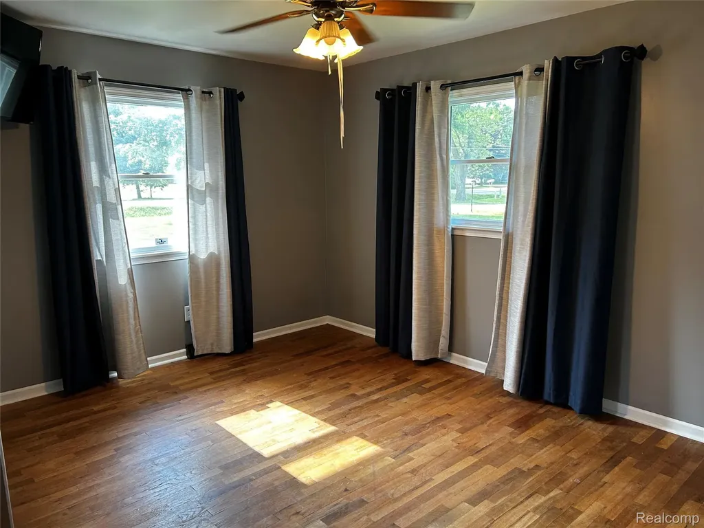 5440 Deland Road Flushing Charter Township MI 48433