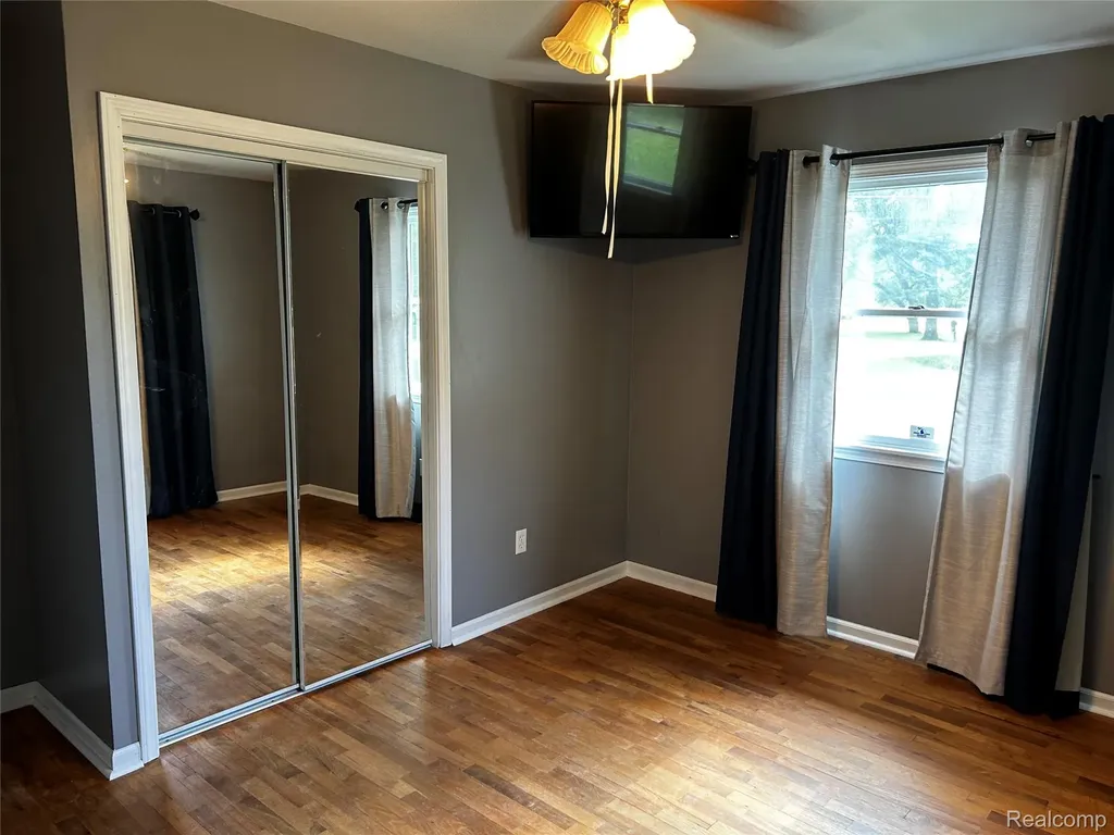 5440 Deland Road Flushing Charter Township MI 48433