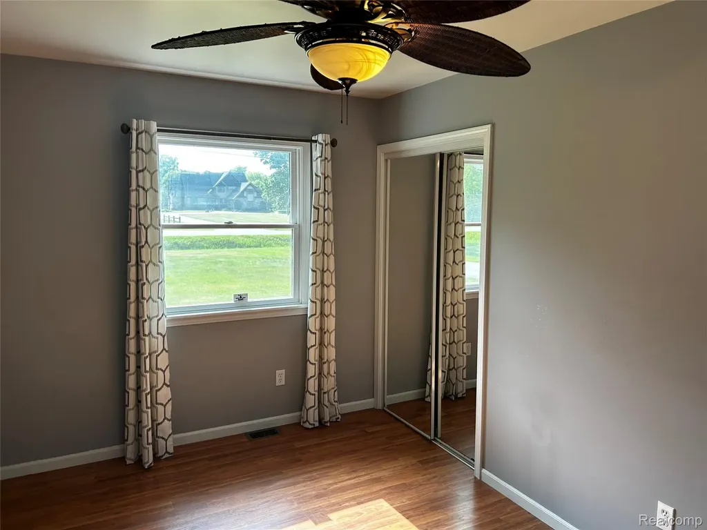 5440 Deland Road Flushing Charter Township MI 48433