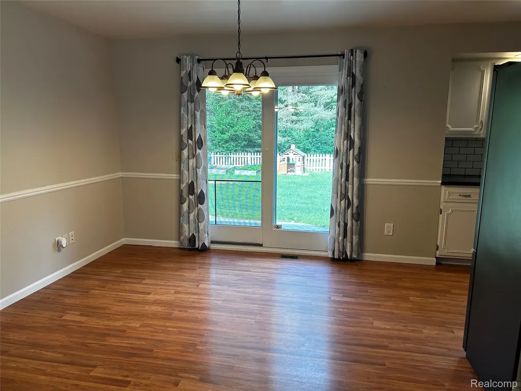5440 Deland Road Flushing Charter Township MI 48433