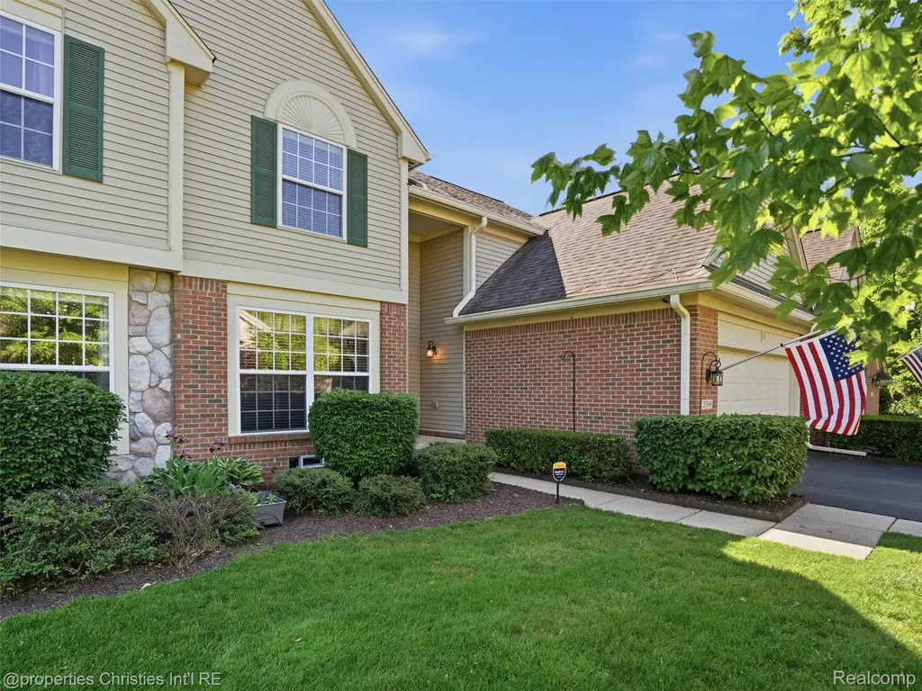 2769 Calloway Court Canton Charter Township MI 48188