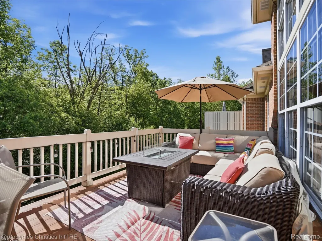 2769 Calloway Court Canton Charter Township MI 48188