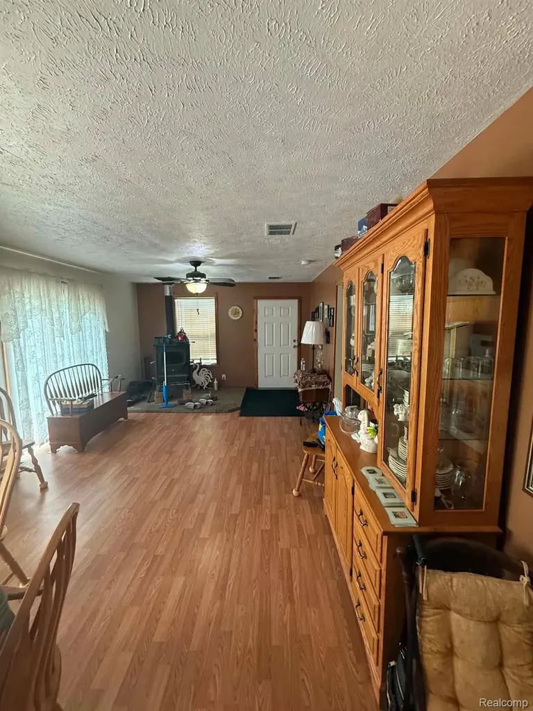 5994 N Lake Sanford Road Edenville Township MI 48657