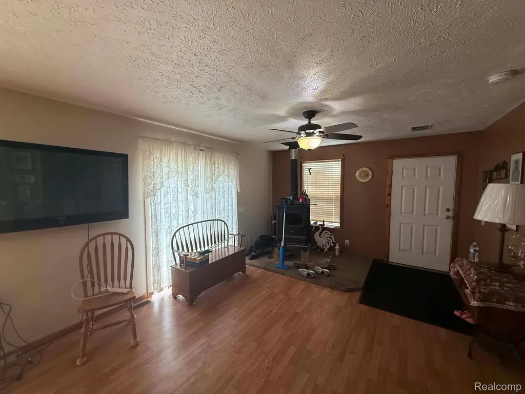 5994 N Lake Sanford Road Edenville Township MI 48657