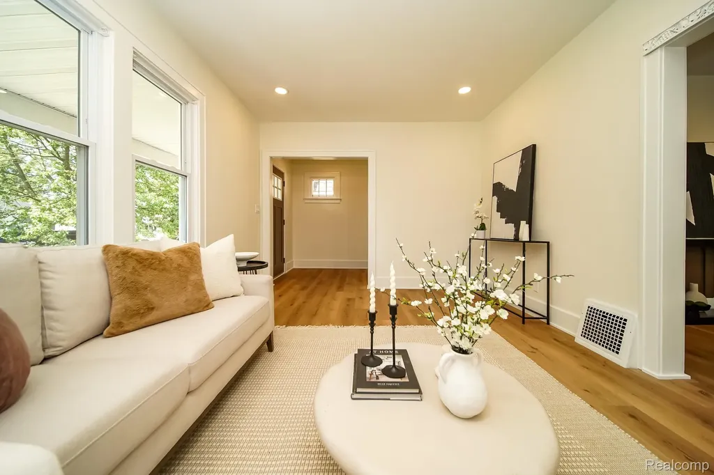 441 Silman Street Ferndale City MI 48220