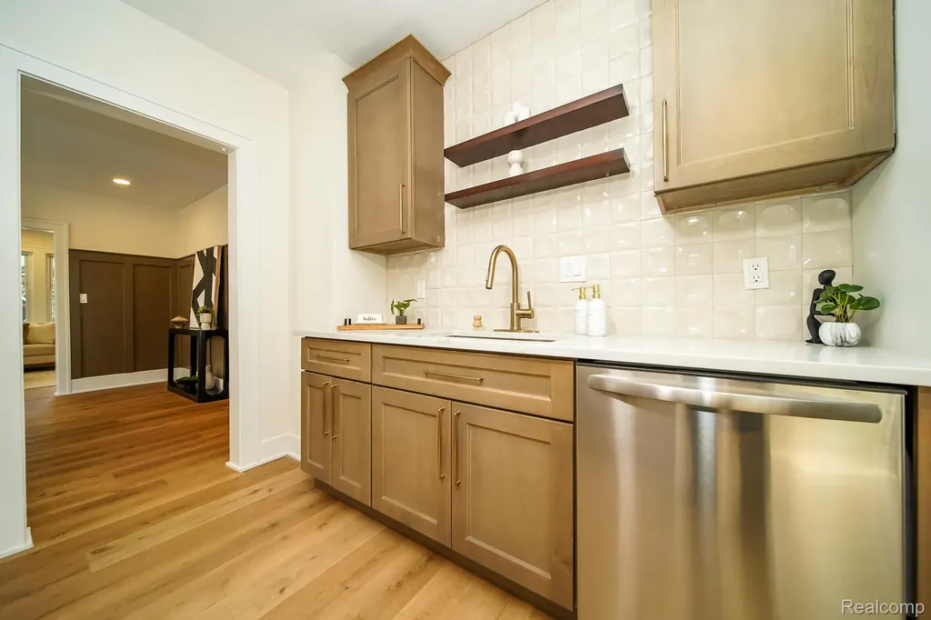 441 Silman Street Ferndale City MI 48220