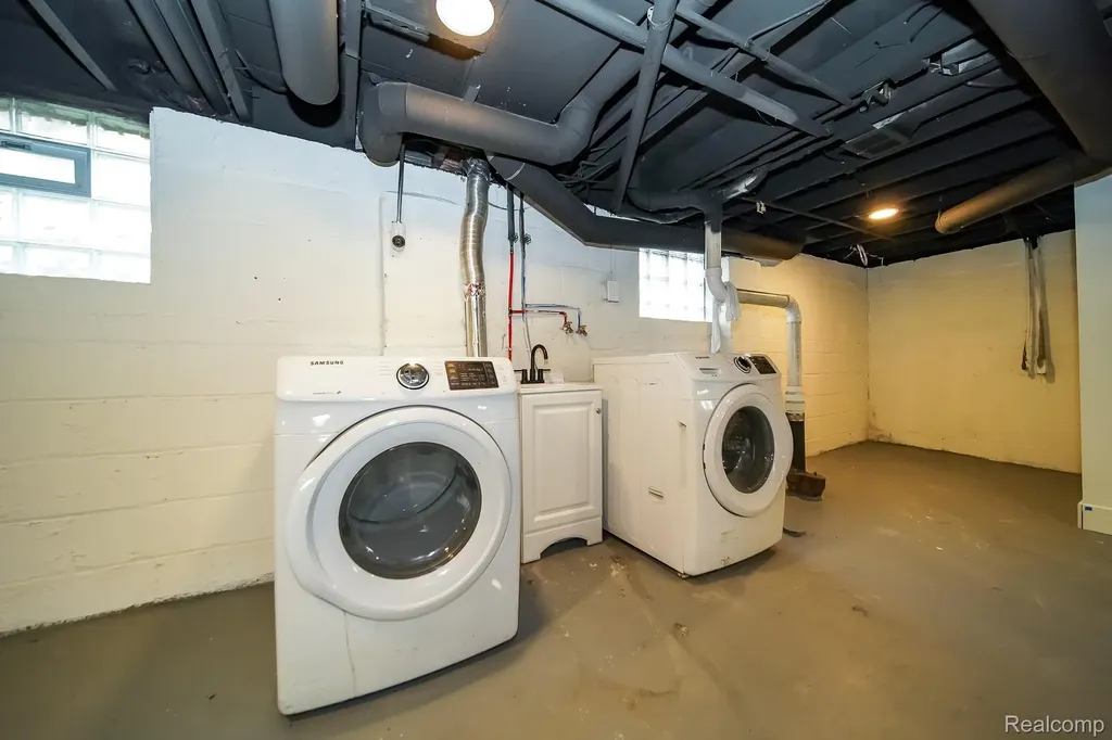 441 Silman Street Ferndale City MI 48220