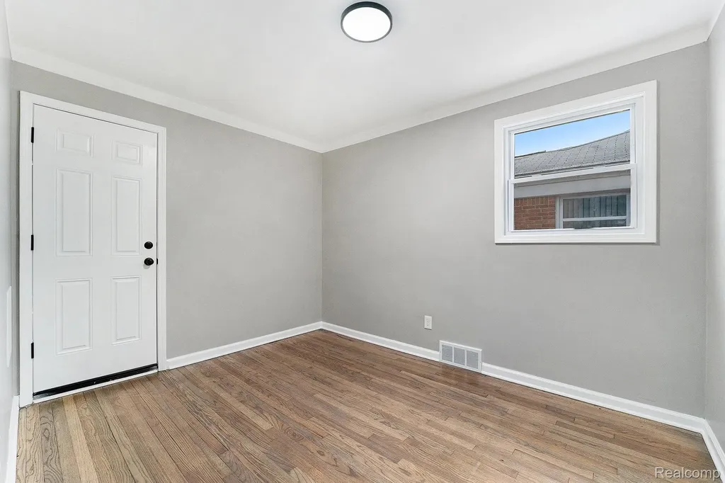 20201 Grandville Avenue Detroit City MI 48219