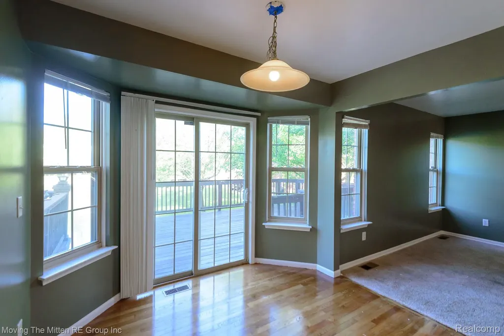 8691 Ironwood Drive Van Buren Charter Township MI 48111