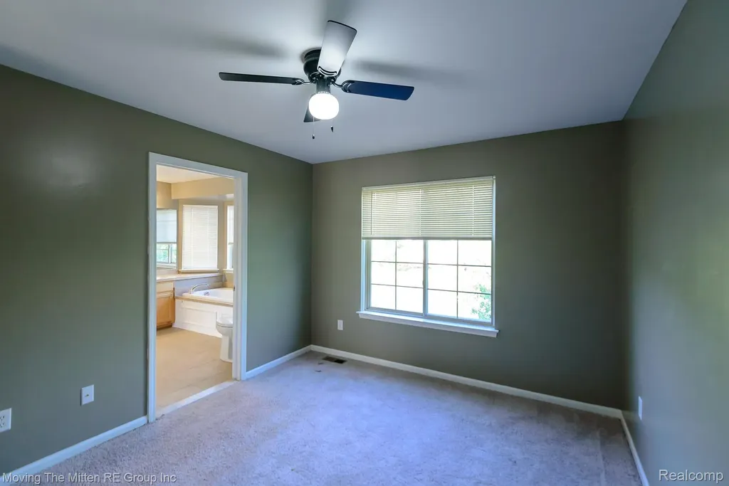 8691 Ironwood Drive Van Buren Charter Township MI 48111