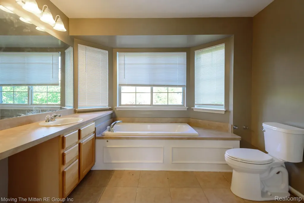 8691 Ironwood Drive Van Buren Charter Township MI 48111