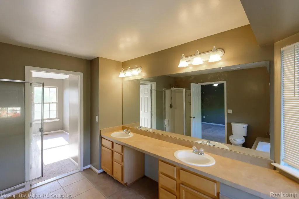 8691 Ironwood Drive Van Buren Charter Township MI 48111