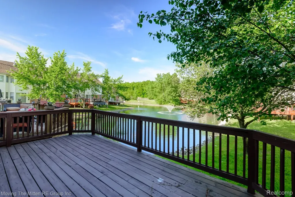 8691 Ironwood Drive Van Buren Charter Township MI 48111