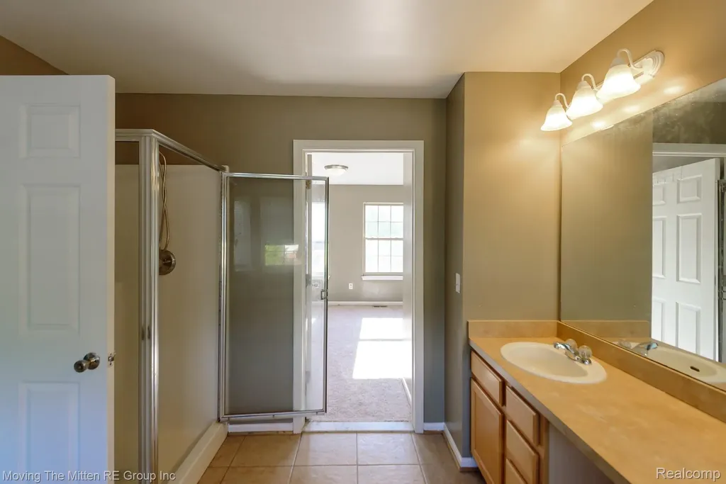 8691 Ironwood Drive Van Buren Charter Township MI 48111