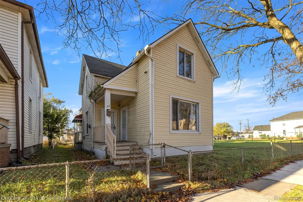 28 E James Street River Rouge City MI 48218