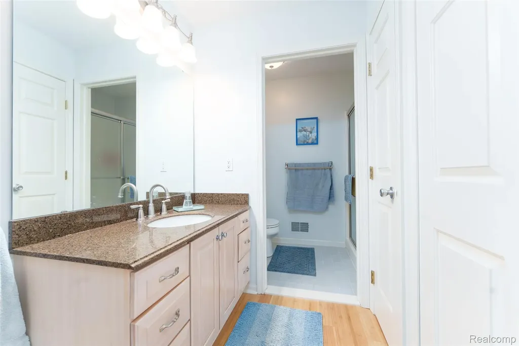 159 Addison Circle Fowlerville Village MI 48836