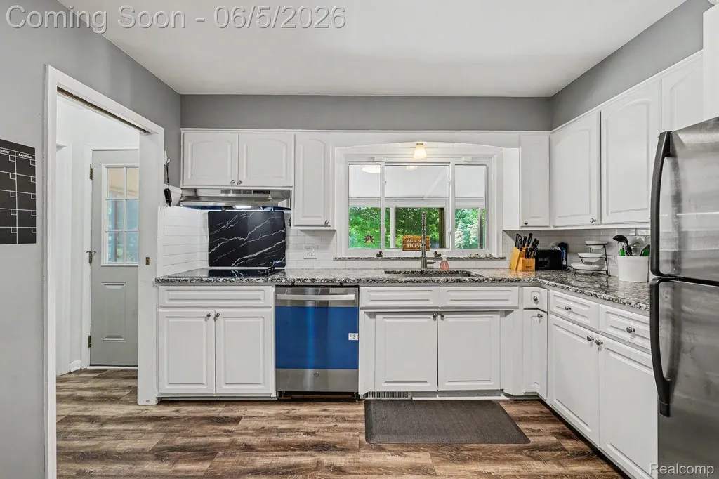 1198 W Rowland Street Mundy Township MI 48507