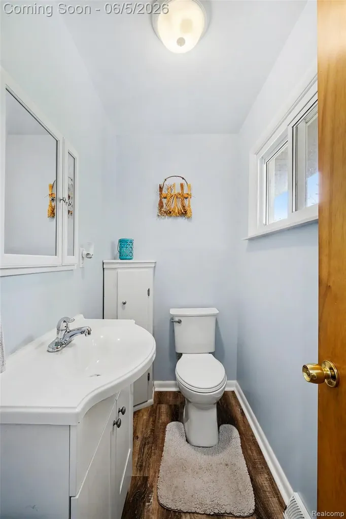1198 W Rowland Street Mundy Township MI 48507