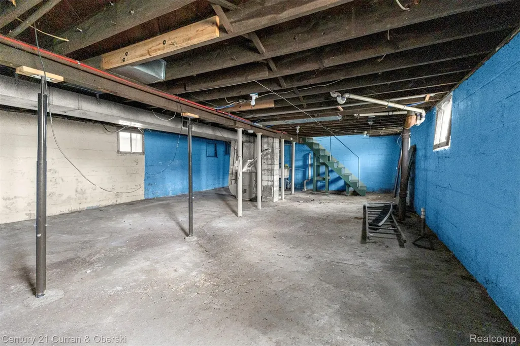 332 Goodell Street River Rouge City MI 48218