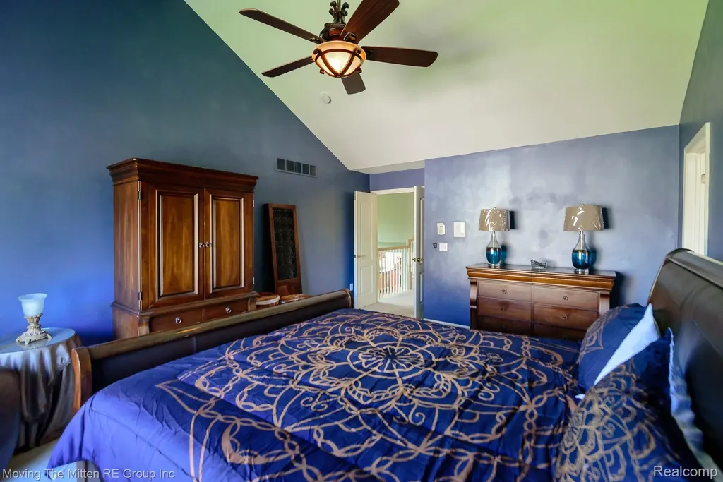 42996 Pond Bluff Drive Van Buren Charter Township MI 48111
