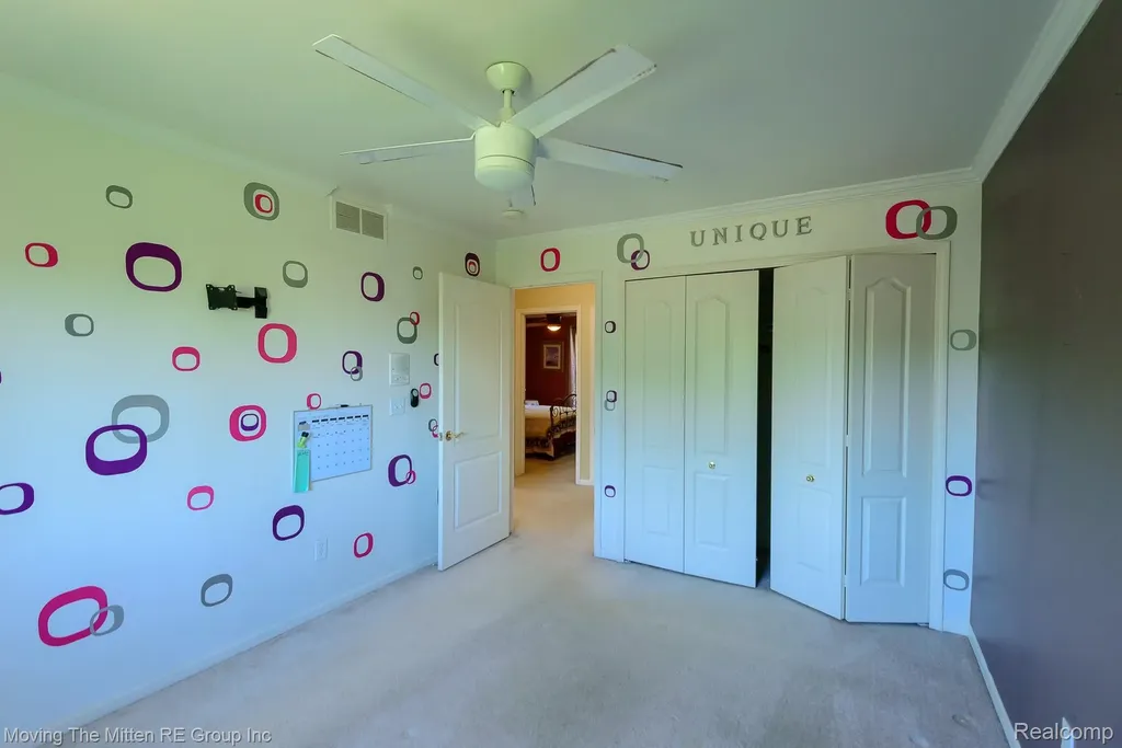 42996 Pond Bluff Drive Van Buren Charter Township MI 48111