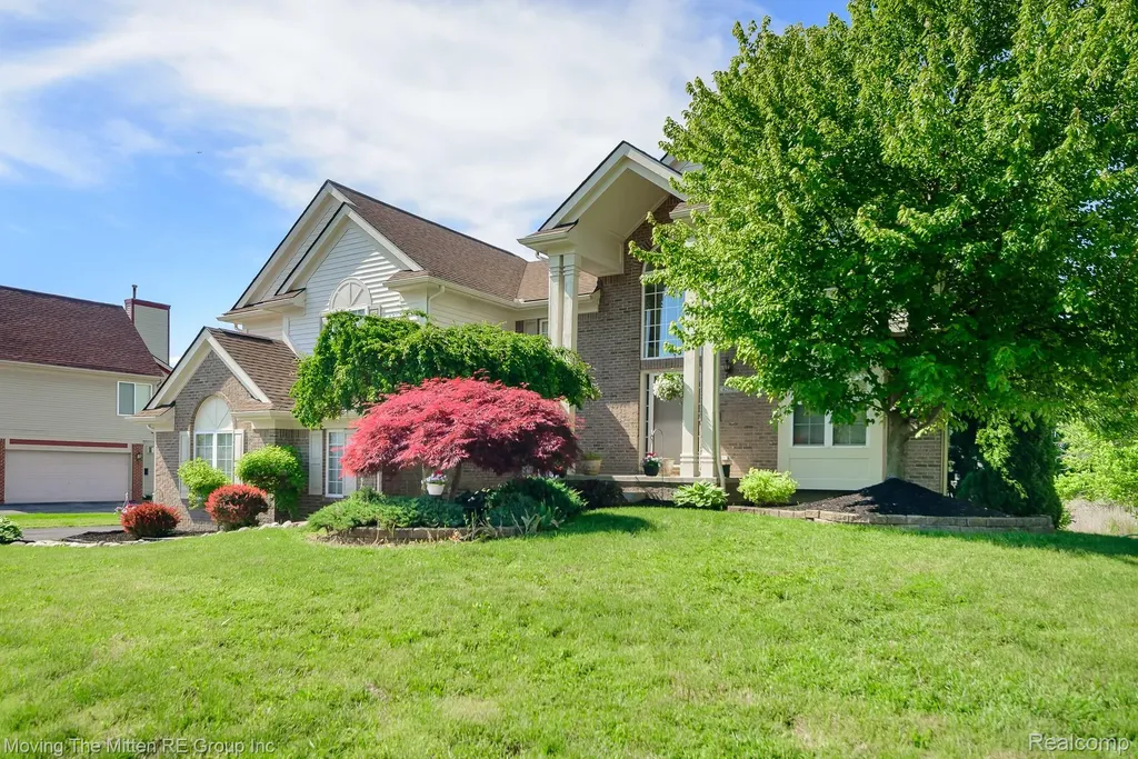 42996 Pond Bluff Drive Van Buren Charter Township MI 48111