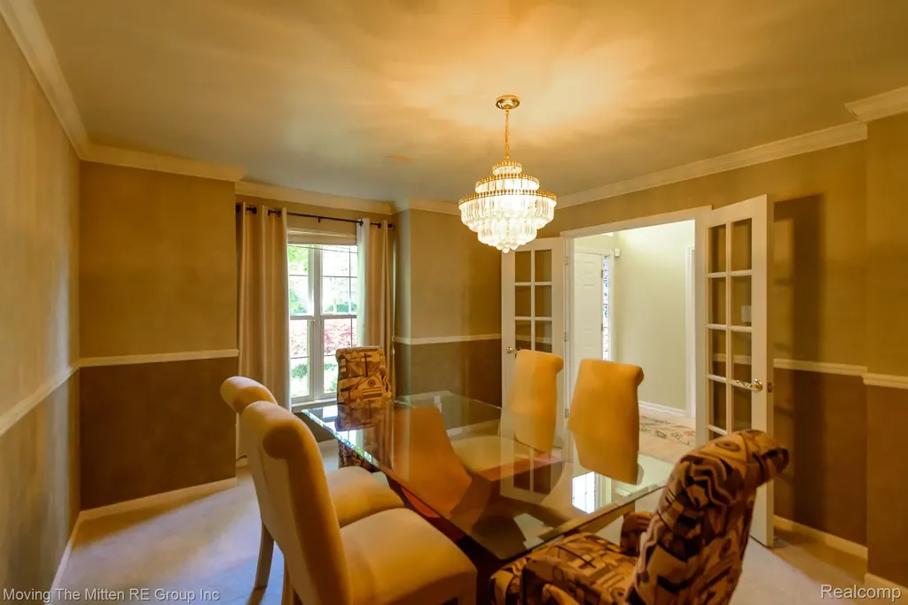 42996 Pond Bluff Drive Van Buren Charter Township MI 48111