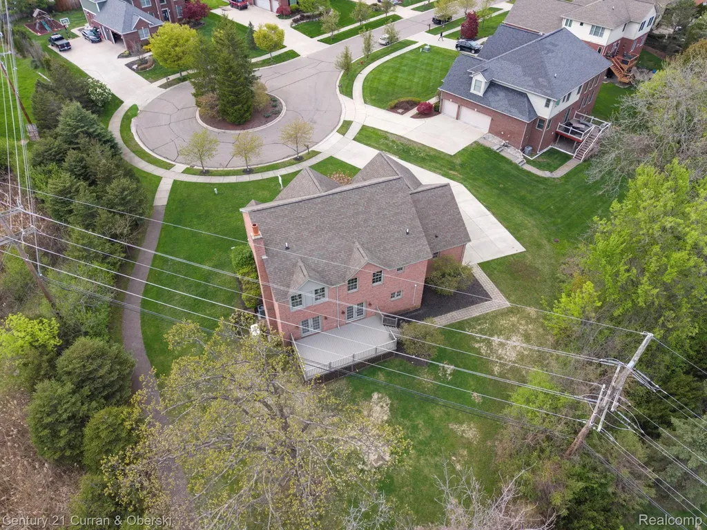 20806 Deerfield Farmington Hills City MI 48335