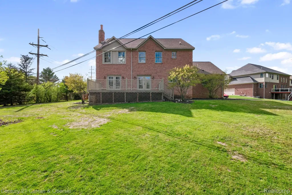 20806 Deerfield Farmington Hills City MI 48335