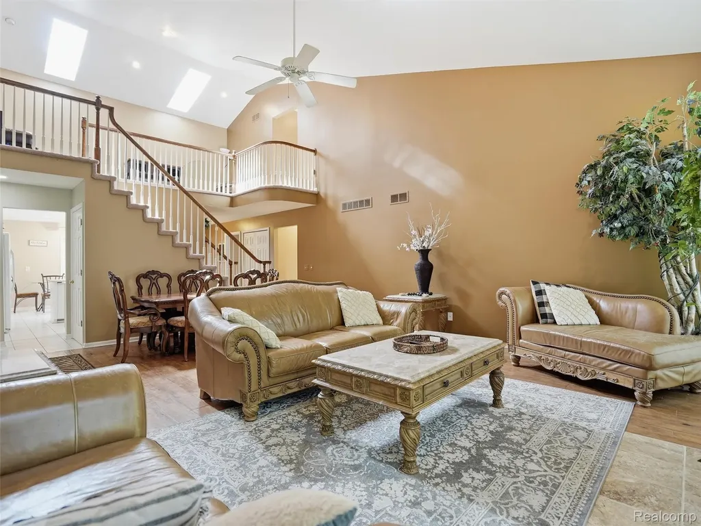 52088 Southview Ridge Macomb Township MI 48042