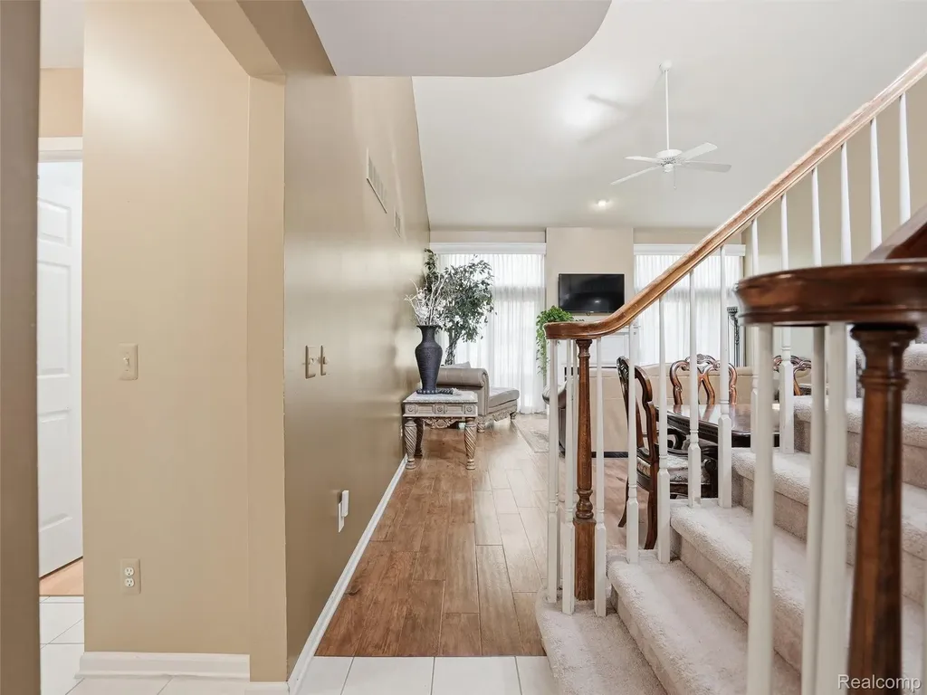 52088 Southview Ridge Macomb Township MI 48042