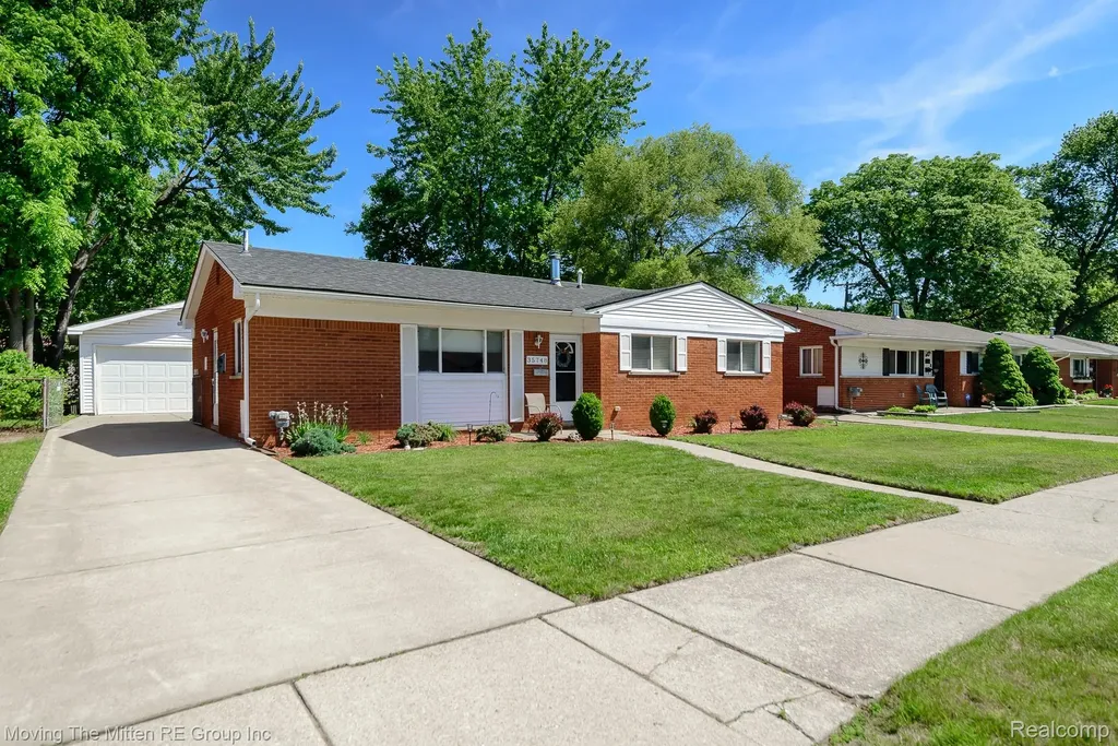 35748 Rolf Street Westland City MI 48186