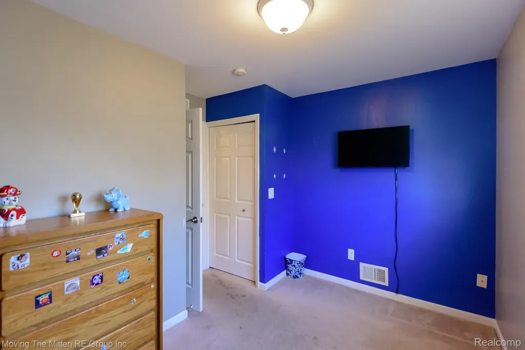 35748 Rolf Street Westland City MI 48186