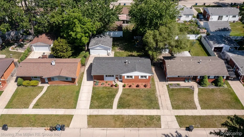 35748 Rolf Street Westland City MI 48186