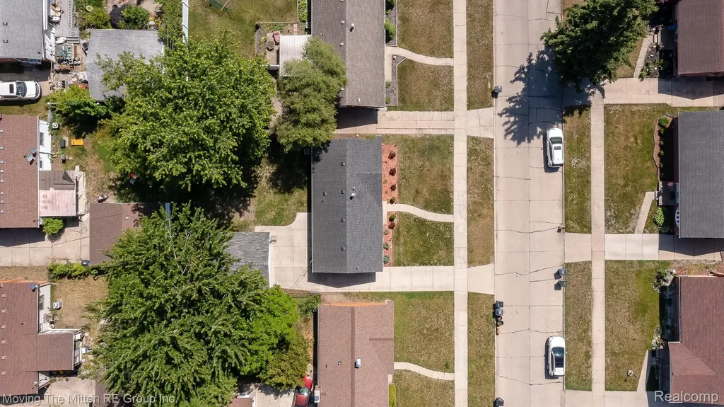 35748 Rolf Street Westland City MI 48186