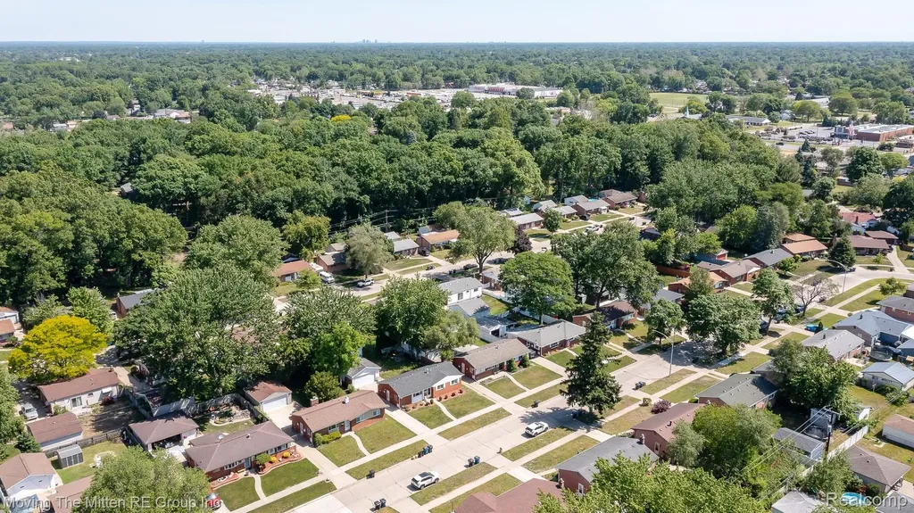 35748 Rolf Street Westland City MI 48186