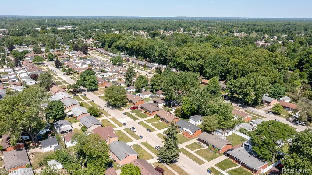 35748 Rolf Street Westland City MI 48186